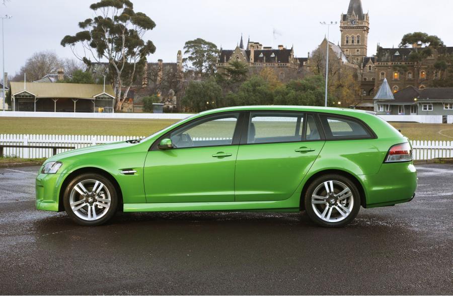  Holden Commodore VE SV6 Sportwagon 2008 года  (фото 19 из 24)